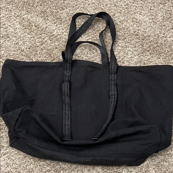 Off-White Black and White Arrows Duffel Bag